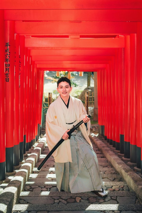 La tendance kimono homme : élégance et modernité réunies